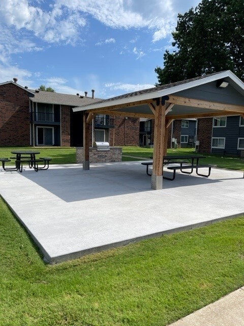 Community Grill - The Village Apartments