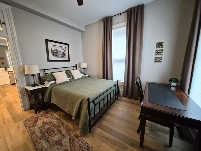 Photo - Full Furnished 2 Bed/1 Bath with Utilities Included