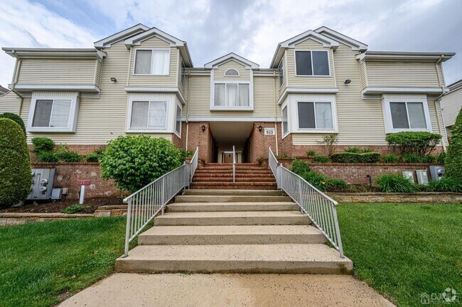 Building Photo - 2902 Madaline Dr Unit 2902 Rental