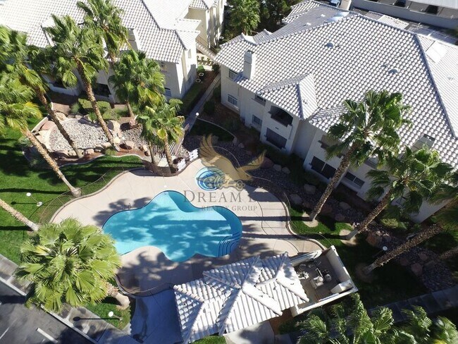 Building Photo - 3320 S Fort Apache Rd