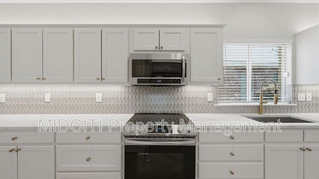 Photo - 1623 Hanz Dr