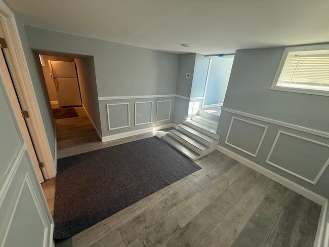 Photo - 28 Albertina St Unit B