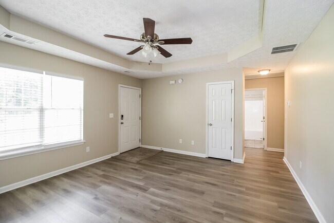 Photo - 60 Hunters Ridge Ct