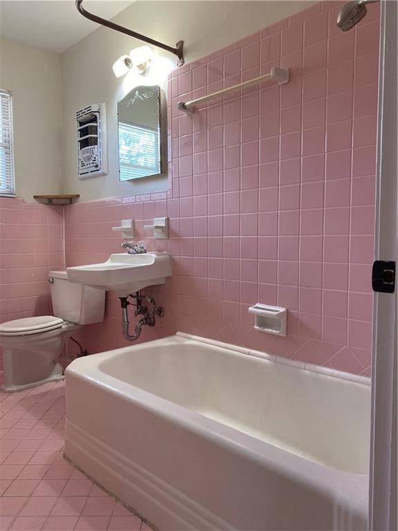 Photo - 1616 Glencrest Dr