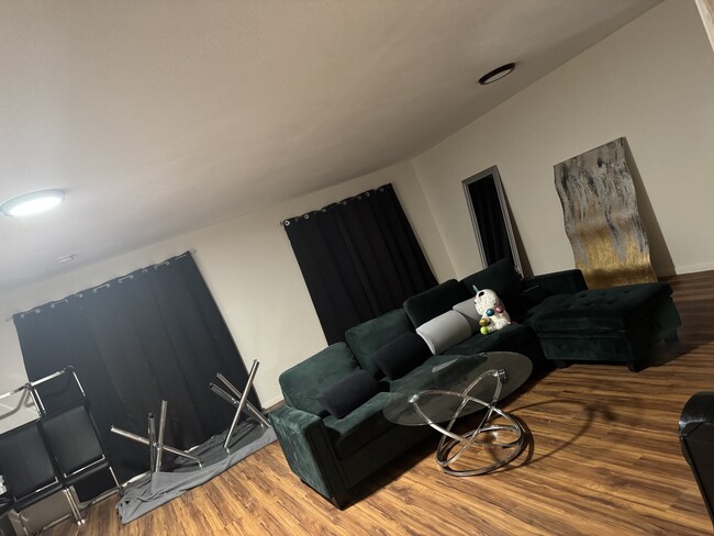 Photo - 18247 Bellflower St Unit B