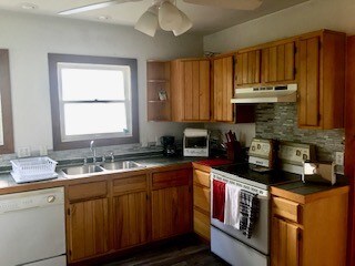 Photo - 1205 W Conant St