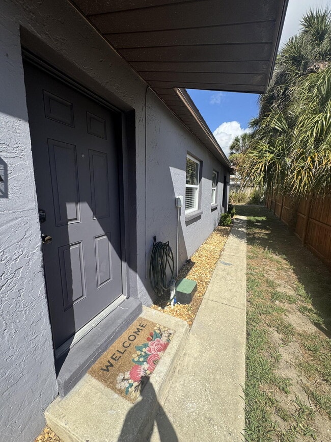 Photo - 1711 W Carmen St