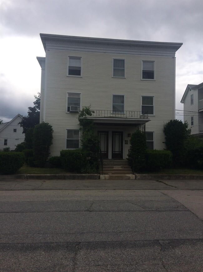 Building Photo - 108 Alsace St