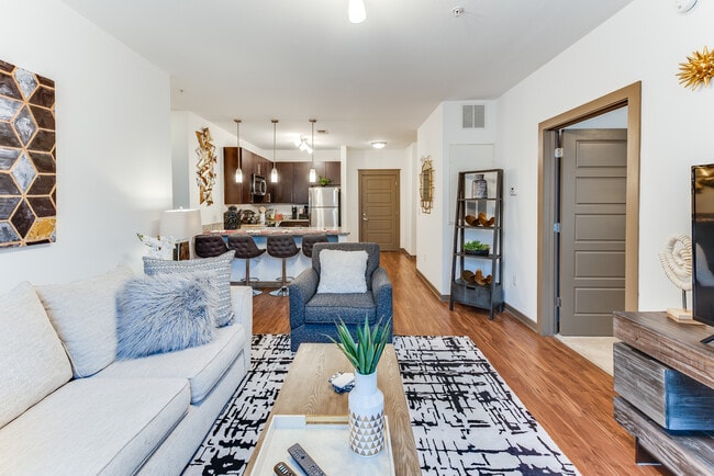 Photo - 2700 Capitol Park