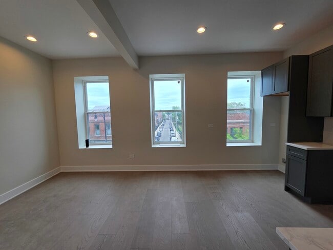 Photo - 3216 S Morgan St Unit 3F