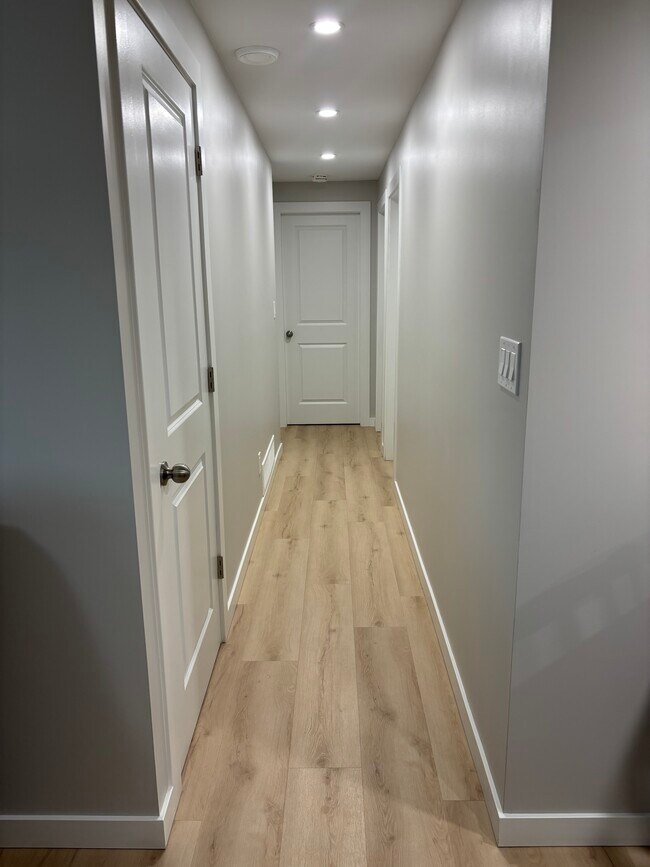 Photo - 2740 Alvaston Pl