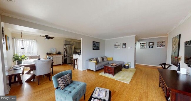 Photo - 31 Canterbury Square Unit 302