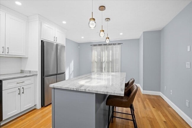 Photo - 67 N Quinsigamond Ave