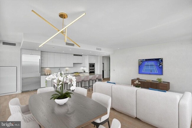 Photo - 45 Sutton Square SW Unit 509