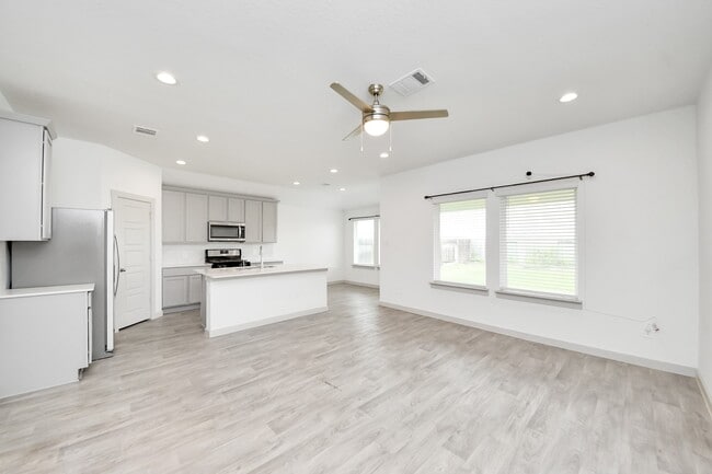7923 Cattleman Vly Dr