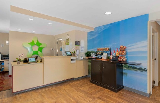 Furnished Studio-Newport News - Yorktown