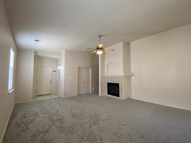 Photo - Spacious 3BR w/Office in the Cabezon Subdivion