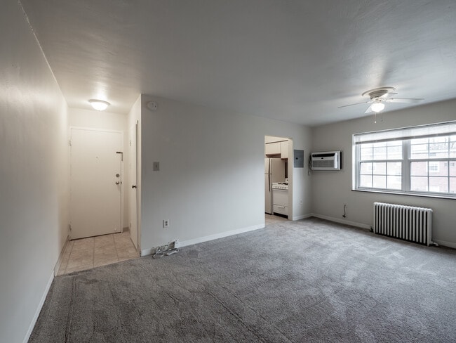 Apartment F9 Living Room