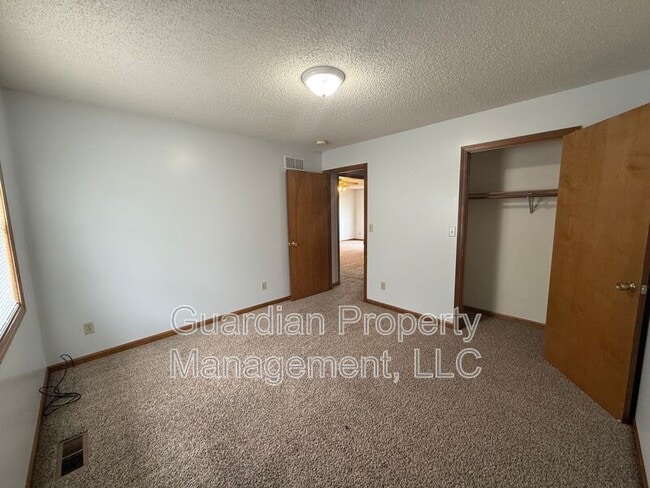 Photo - 718 W Torrance St