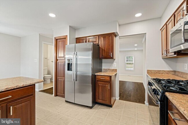Photo - 7867 Wintercress Ln