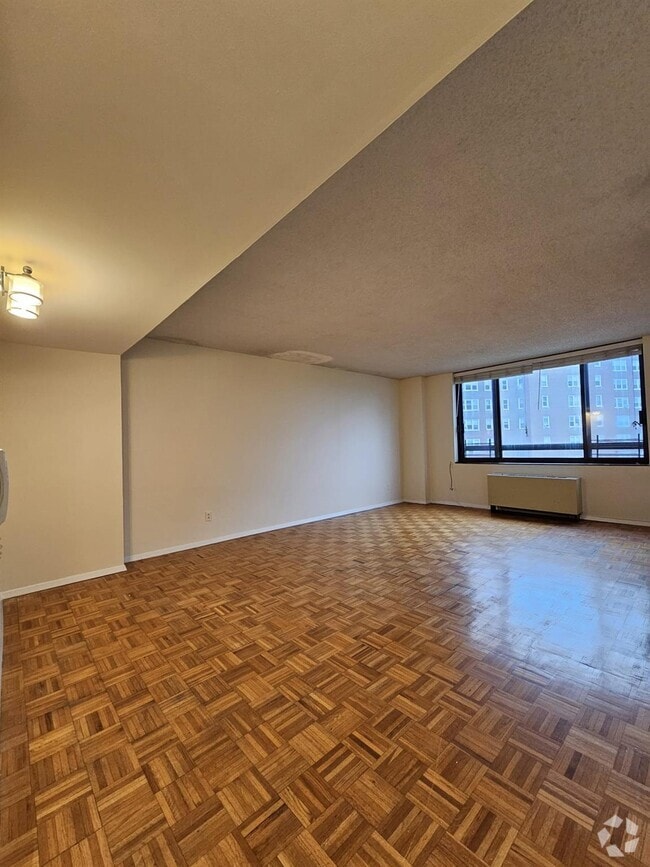Building Photo - 2287 Johnson Ave Unit 14C Rental