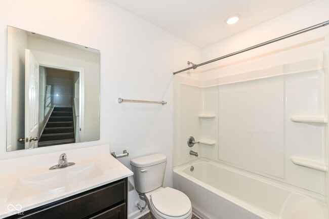 Photo - 5051 Maywood Dr