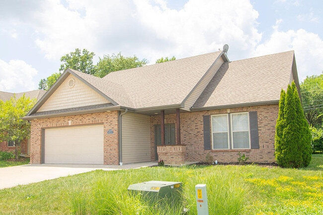3209 Belinda Ct