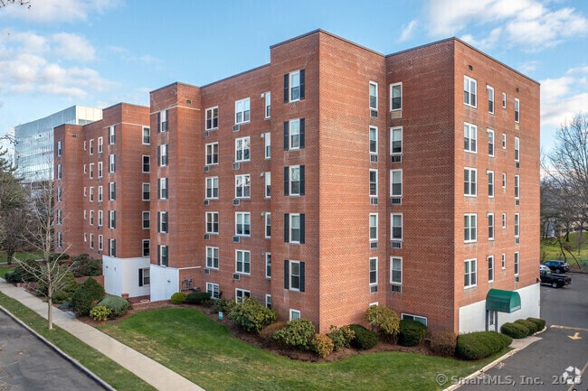 Building Photo - 7 4th St Unit APT 2H