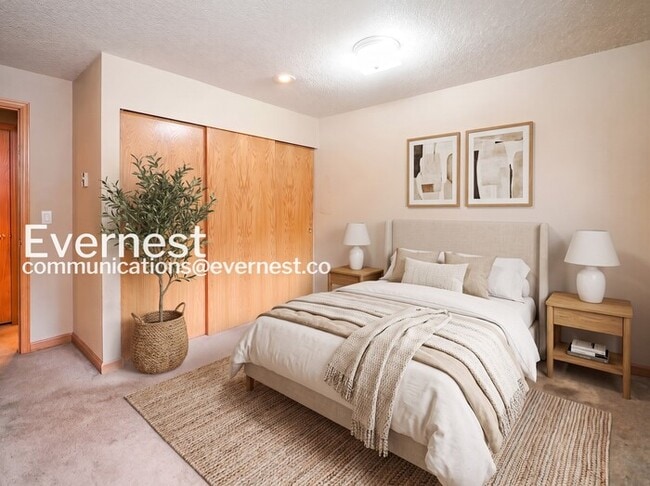 Photo - 2 Bed/2 Bath Condo with Fireplace & Garage / Vouchers Accepted / Available Now!