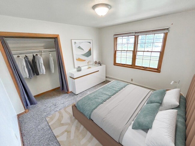 Photo - 2721 Luther Dr