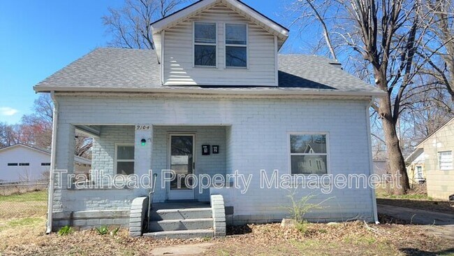 Photo - 2104 S Norwood Ave Unit Apt 1