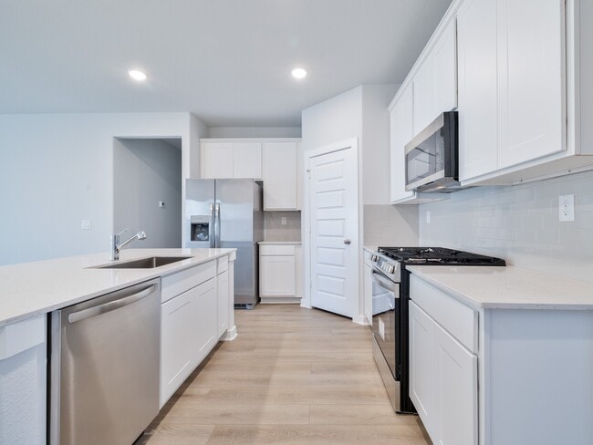 Photo - 8583 Blueberry Ash St