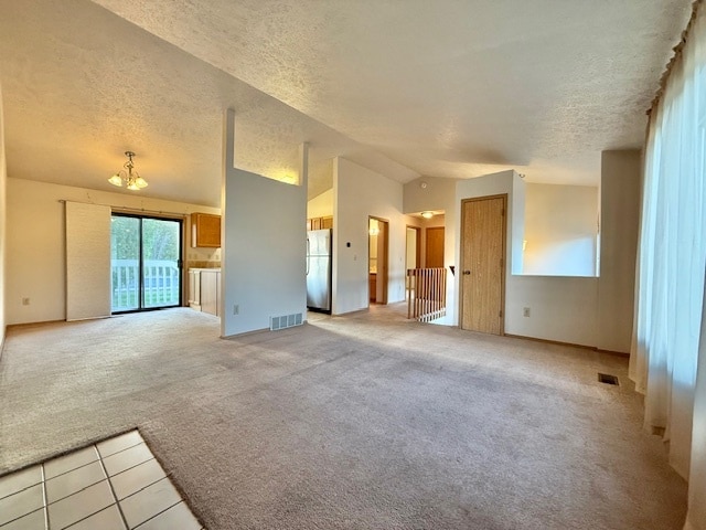 Photo - 950 E Calkins Dr