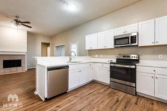 Photo - 2526 Sunset Dr