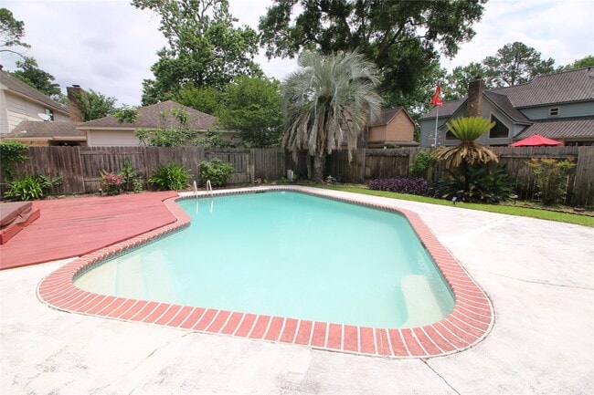 Photo - 7506 Pine Green Ln