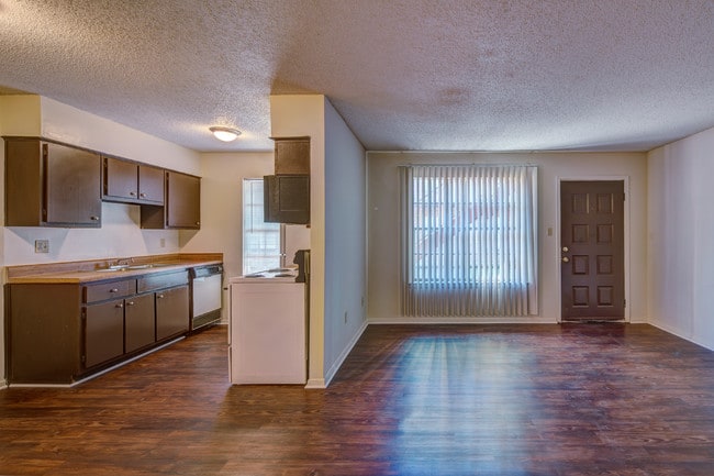 University Highlands Apartments