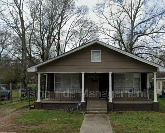 Building Photo - 1317 Sloan Ave Rental