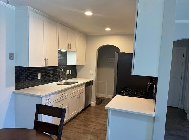 Photo - 7340 York Ave S Unidad 104