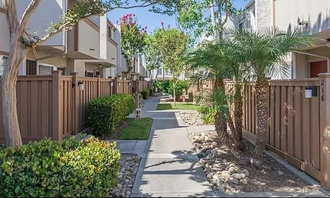 Photo - 3550 Ruffin Rd Unidad 162 Rental