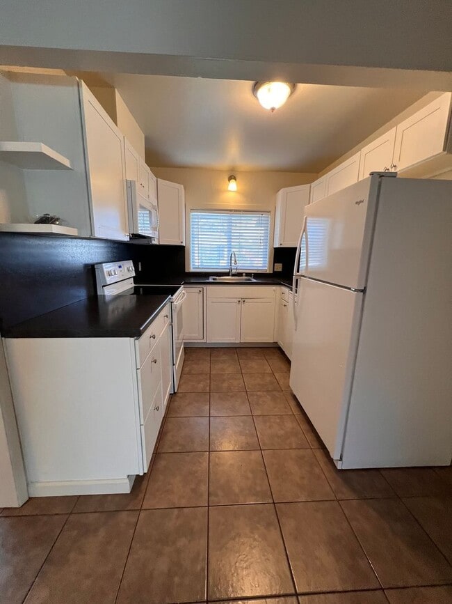 Photo - 56-0404 Unit 998 Desert Isle Drive