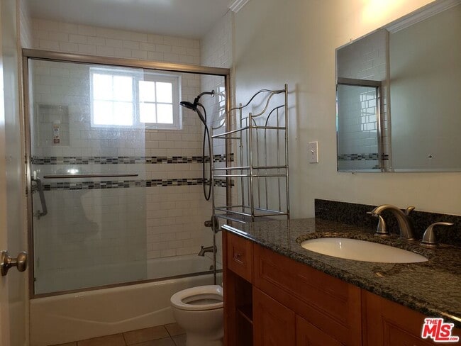 Photo - 1729 S Carmelina Ave