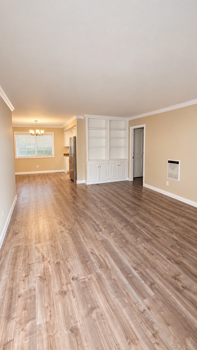 4104 Emerald St Unidad B