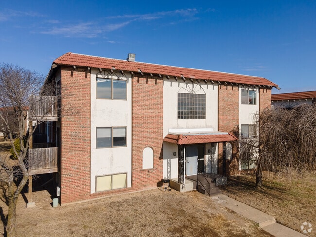 Crown Point Apartments