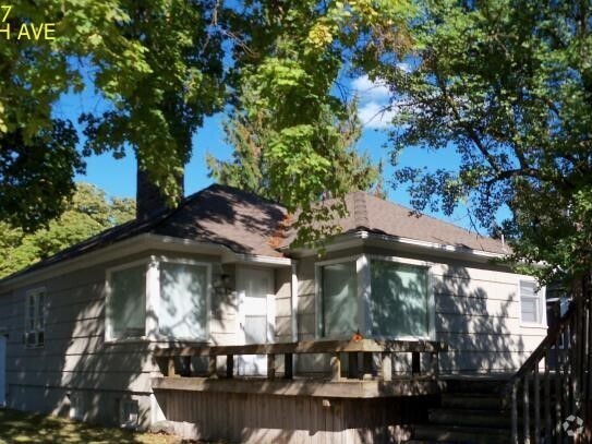 Building Photo - Charming 2 Bedroom, 1 Bath South Hill home