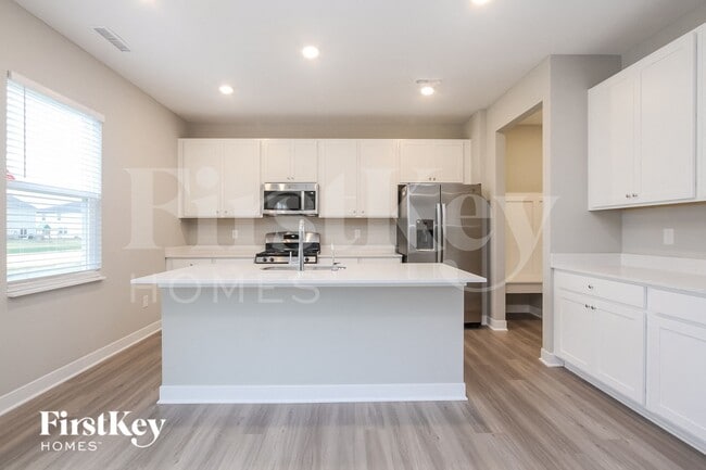 Photo - 2335 S Carlota Dr