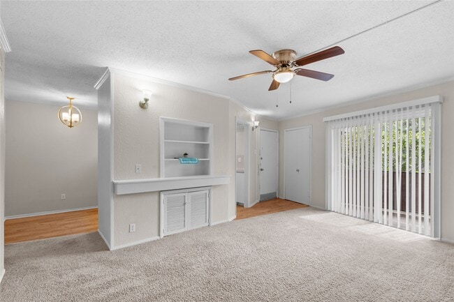 Building Photo - 102 The Strand Unit 11