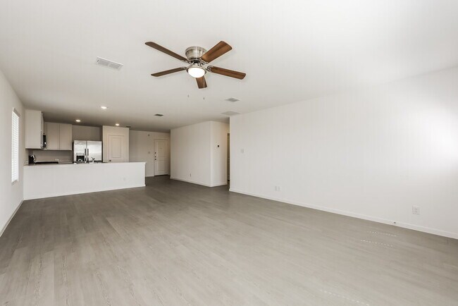 Photo - 1281 Wedge Leaf Ln