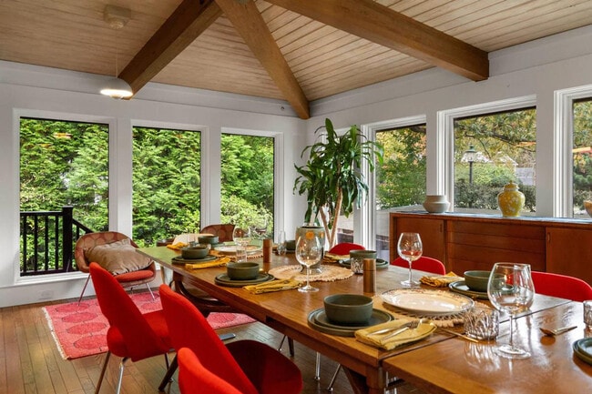 Photo - 2720 N Fillmore St Unidad ID1353333P