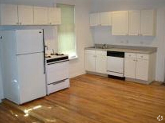 Building Photo - 3250 N Lakewood Ave Unit 1D Rental