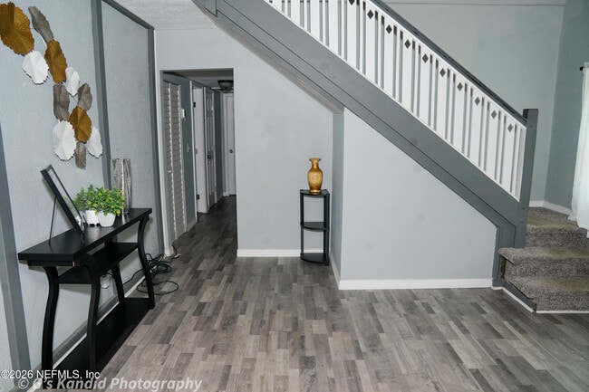 Photo - 2453 Wilmont Ave